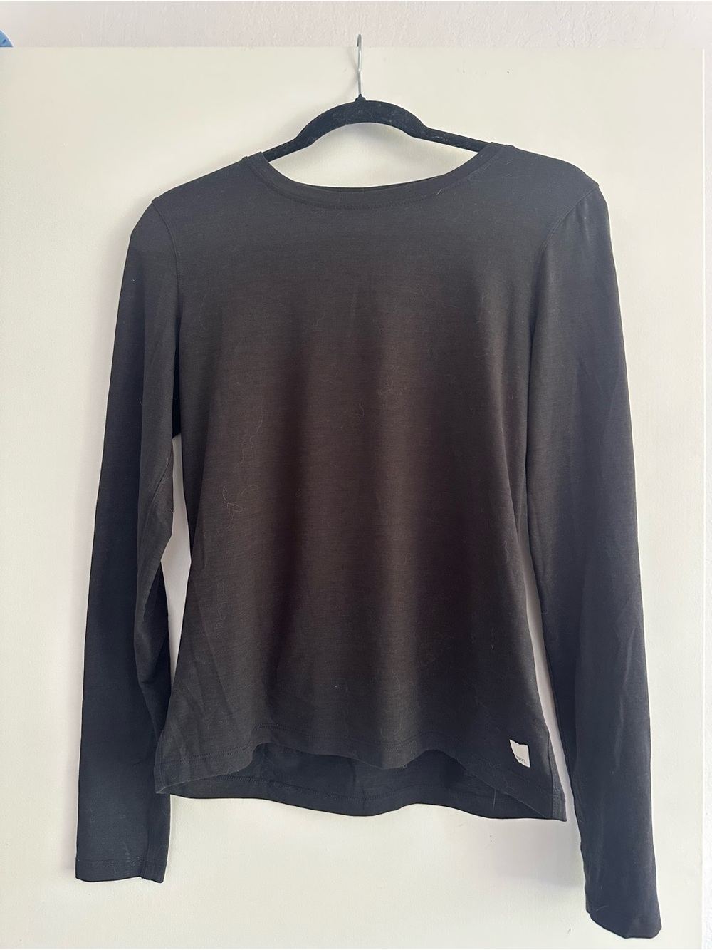 Women’s Black Long Sleeve Lux Crew top (black, size Medium)